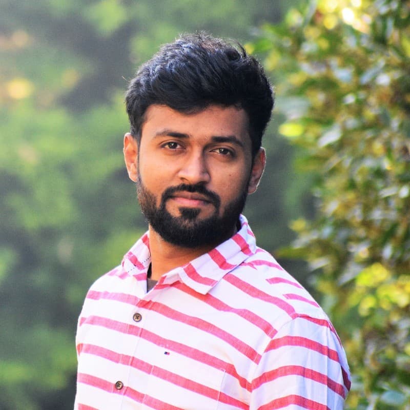 Thulasi Raju Logo